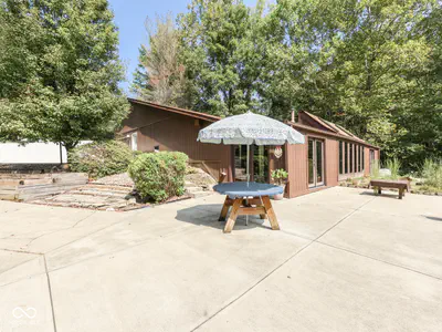 8215 Sweetwater Drive, Nineveh - 19