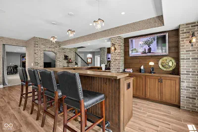 8264 Fall Creek Drive, Pendleton - 60