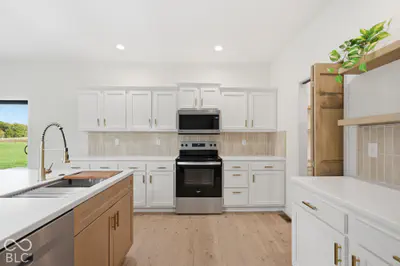 5900 Burlington Drive, Muncie - 14