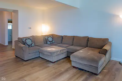 8204 Lake Tree Lane, Indianapolis - 8