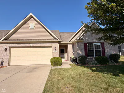 1352 Redstone Drive, Avon