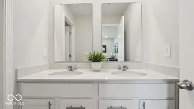 3172 Haberdashery Drive, Monrovia - 34