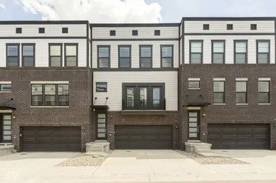 9737 Junction Station, Fishers