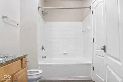 2121 Grenville Street #2D, Carmel - 10