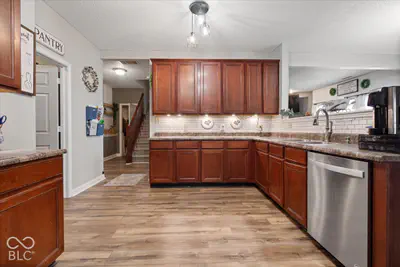 10649 Wiley Lane, Indianapolis - 12