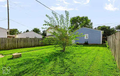652 Marion, Indianapolis - 33
