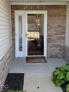 5835 Oberlies Way, Plainfield - 2