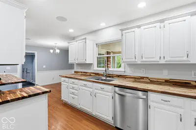 7926 Charlecot Drive, Indianapolis - 11