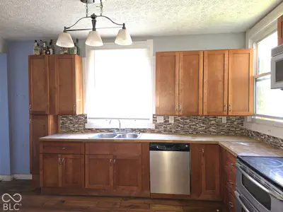 307 W Locust Street, Shelbyville - 3