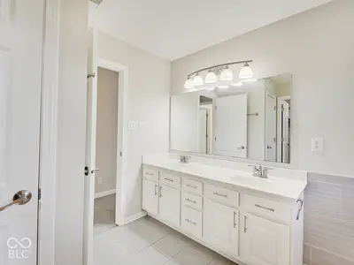 400 Lois Way, Carmel - 31