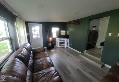 6196 300, Markleville - 11