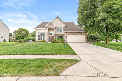 8451 Ardennes Drive, Fishers - 38