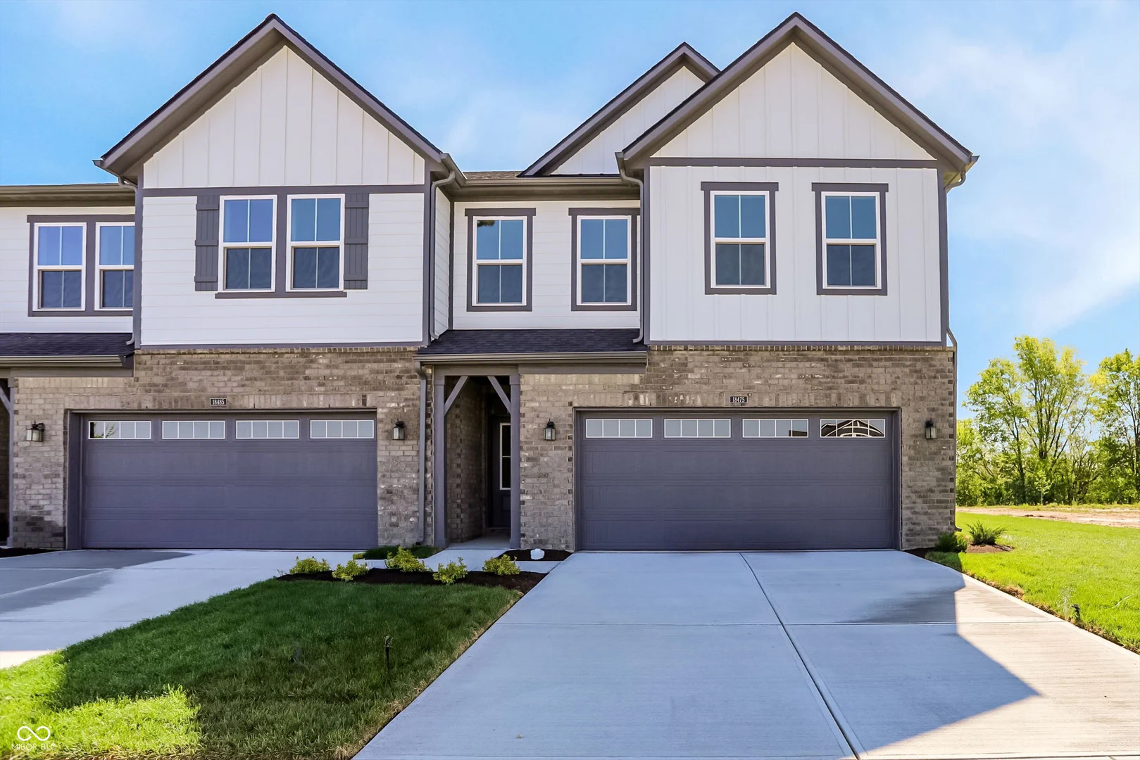 18475 Depoe Lane, Westfield