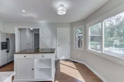 4275 Silver Hill Drive, Greenwood - 12