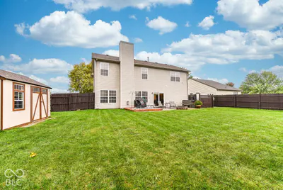 250 Lakemoore Street, Brownsburg - 31