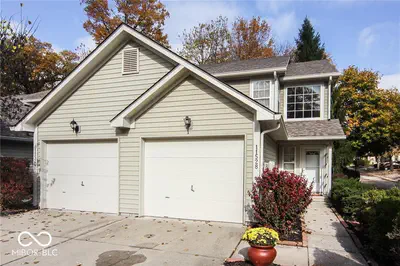 11528 Hidden Bay, Indianapolis