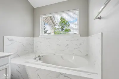 1152 Longwell Lane, Indianapolis - 8