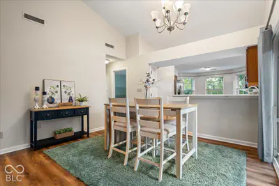 7475 Wood Court, Fishers - 19