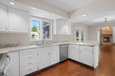 12150 Sunrise Court, Indianapolis - 16