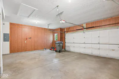 8535 McNutt Circle, Indianapolis - 29