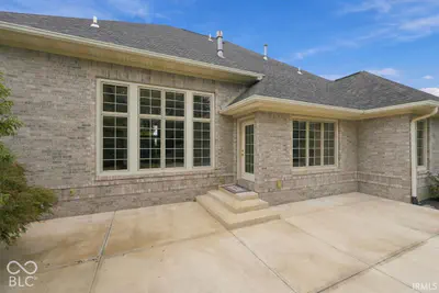 109 Jade Drive, Yorktown - 4