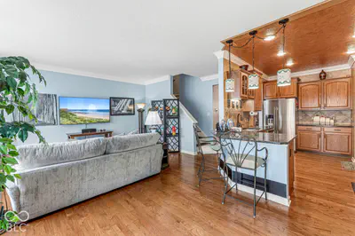 9554 Oakley Drive, Indianapolis - 14