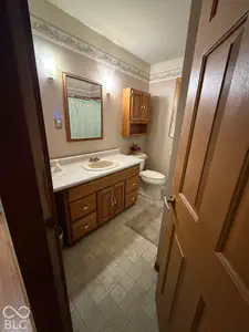 25232 Underpass, Batesville - 18