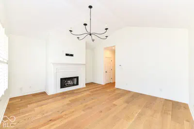 327 Walnut Street, Indianapolis - 18