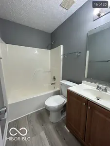 9952 Worthington Boulevard, Fishers - 16