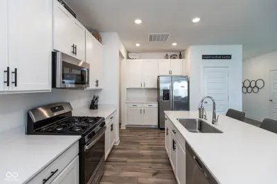 2266 Egbert, Westfield - 10