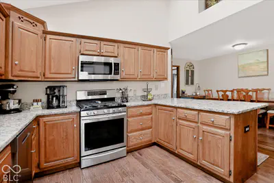 701 W 500 Road S, Greenfield - 13
