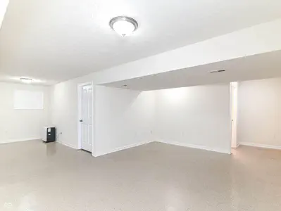 1313 Somerville Drive, Westfield - 35