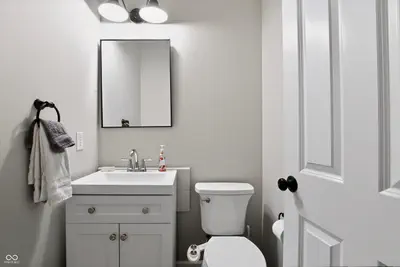 433 Sheets Drive, Carmel - 9
