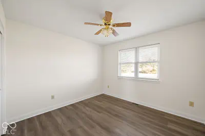 2420 E Mill Stream Drive, Greenfield - 31