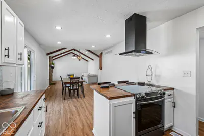 2943 Horse Hill West Drive, Indianapolis - 16