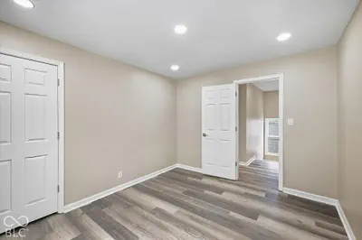 340 N Tacoma Avenue, Indianapolis - 18