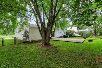 415 Meadowview Lane, Greenwood - 36