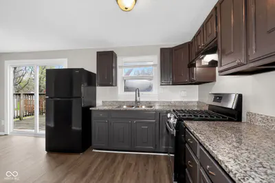 11303 McDowell Drive, Indianapolis - 9