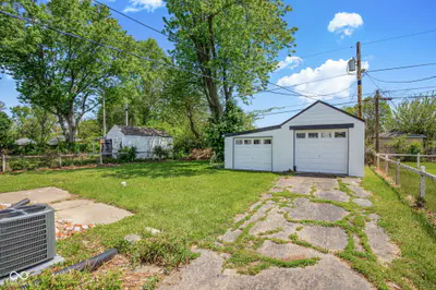 3637 Lesley Avenue, Indianapolis - 35