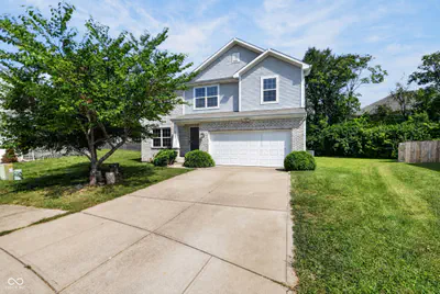 3102 Bent Timber, Indianapolis