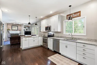 9801 Logan Lane, Fishers - 8