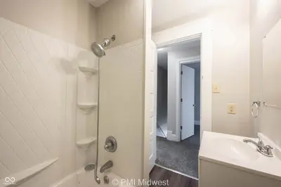 323 40th Street, Indianapolis - 21