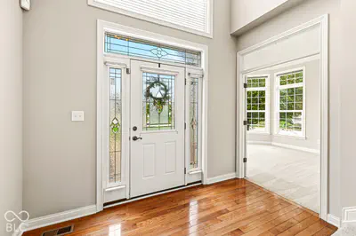 10527 Serra Vista Point, Fishers - 3