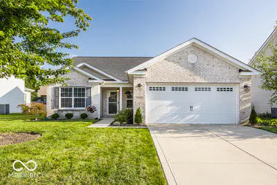 4244 Zachary Lane, Westfield