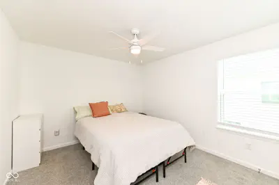 8902 Howlett Lane, Indianapolis - 21