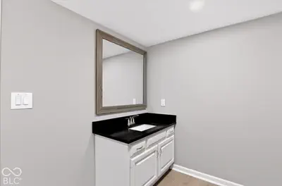 1415 E Castle Avenue, Indianapolis - 38