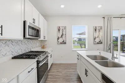 9767 Alzada Drive, Fishers - 5