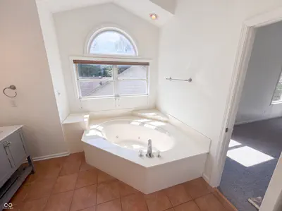 7328 Chestnut Hills Boulevard, Indianapolis - 19