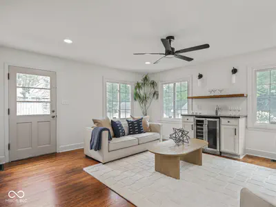 4653 Illinois Street, Indianapolis - 19