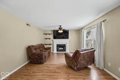 6 Candlewood Court, Brownsburg - 12